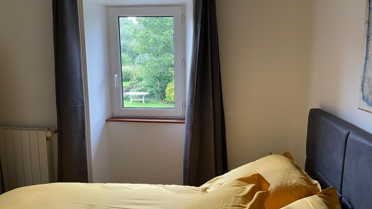Le Courtil Villa Cerisy-la-Foret Bagian luar foto